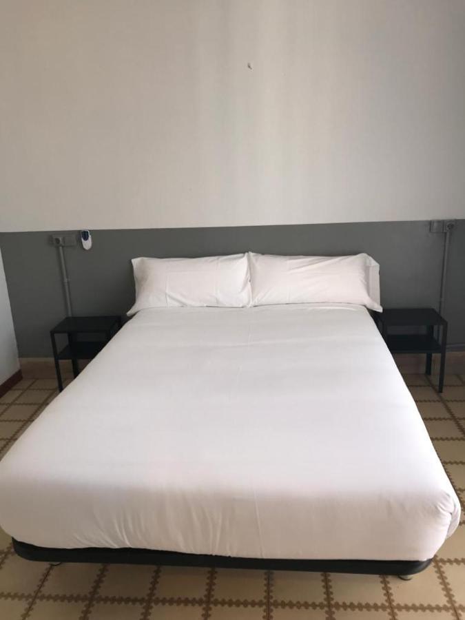 Budget Doppelzimmer mit Gemeinschaftsbad